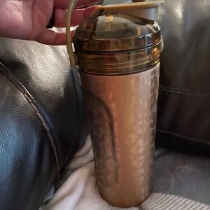 Brumate leopard shaker/mixer 26 ounce